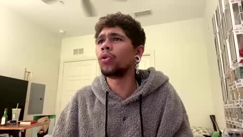 Snapshot of merlinharriss chatting on 02.07.25 Merlinz Magic online show from 02.07.25