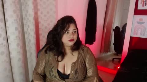 Snapshot of merly_chica chatting on 09.29.25 merly online show from 09.29.25