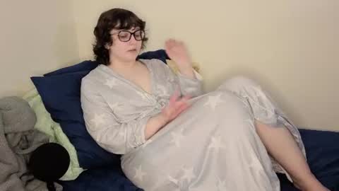 Snapshot of merrillmallow chatting on 06.30.26 Merrill Mallow online show from 06.30.26