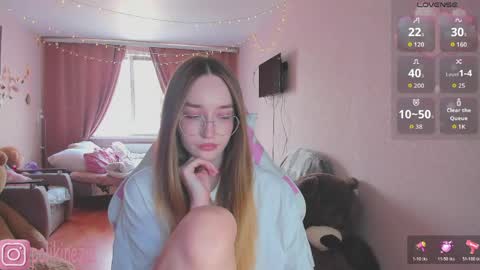 Snapshot of merryl_clark chatting on 05.01.26 Sara online show from 05.01.26