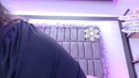 Mery Stone online show from 12.15.25