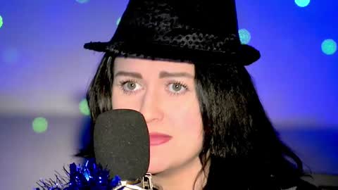 Snapshot of mesaland chatting on 01.04.25 Meskhimusic online show from 01.04.25