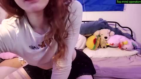 mesmerized_mowo online show from 03.04.25