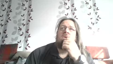Snapshot of metallbuddy chatting on 02.02.25 ask me online show from 02.02.25
