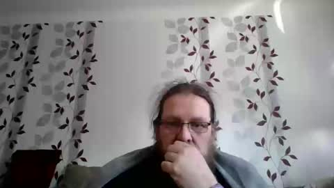 Snapshot of metallbuddy chatting on 03.06.25 ask me online show from 03.06.25