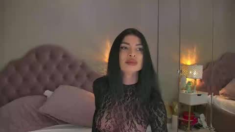 Snapshot of metishacaprice chatting on 03.01.25 Metisha online show from 03.01.25