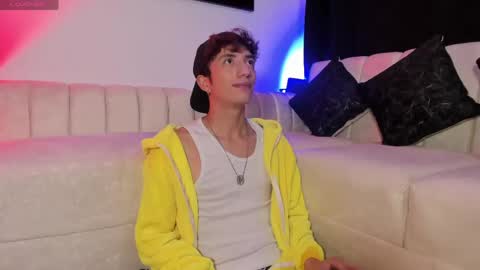 Snapshot of mhatias_ chatting on 04.21.26 MATHIAS online show from 04.21.26