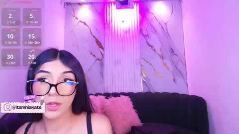 Mhia Kate online show from 02.13.26