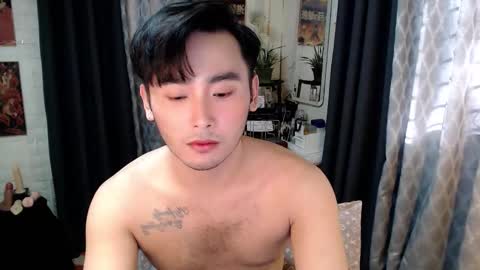 Snapshot of mhikael chatting on 09.16.25 Mhikael online show from 09.16.25