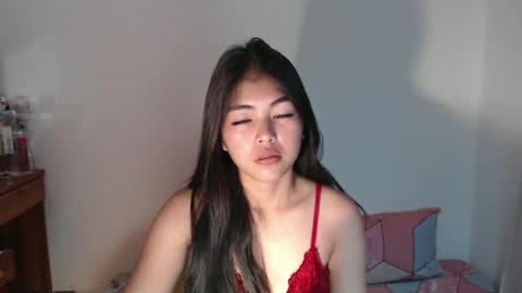 mia online show from 02.15.25