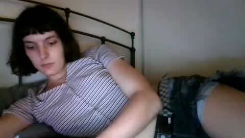 Snapshot of mia_177 chatting on 07.13.26 mia_177 online show from 07.13.26