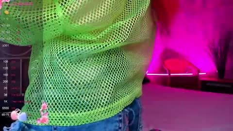 Snapshot of mia__caprice chatting on 01.25.25 Mia GMT7 Mon Tue Wen Thur 1000am-0300pm Sat 0300am-0900am online show from 01.25.25