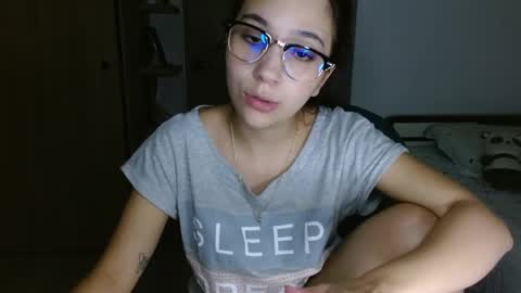 Mia online show from 03.27.26