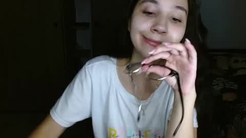 Snapshot of mia__lopez_ chatting on 05.07.26 Mia online show from 05.07.26