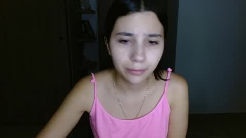 Snapshot of mia__lopez_ chatting on 05.22.26 Mia online show from 05.22.26