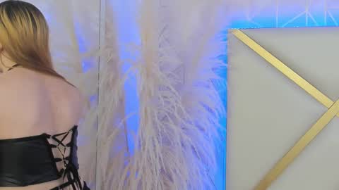 Snapshot of mia_adamss_ chatting on 12.05.24 9 am - 4 p 7 am - 1 pm online show from 12.05.24