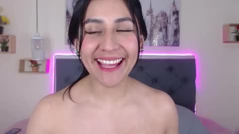 M I A  A Y R A online show from 11.06.25