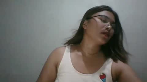 Snapshot of mia_bella04 chatting on 02.27.25 mia_bella04 online show from 02.27.25