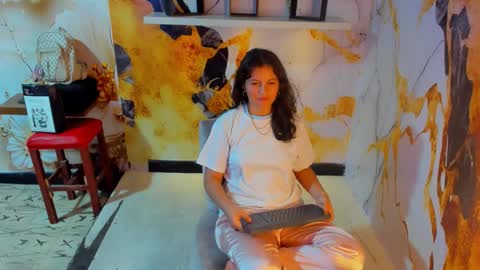 Mia online show from 01.10.26