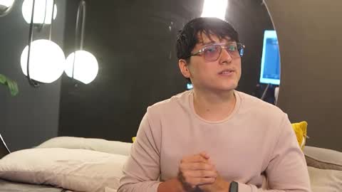 Belmont and Mia online show from 03.24.26