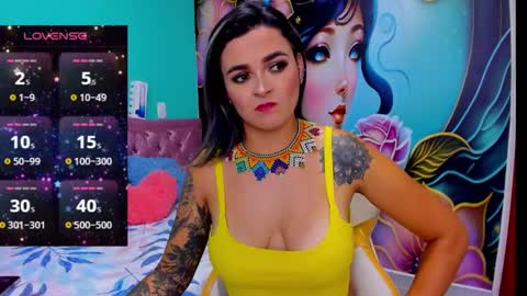 Mia online show from 12.22.24