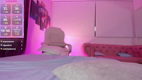   online show from 01.20.25