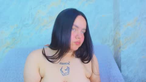 Mia  online show from 04.20.26