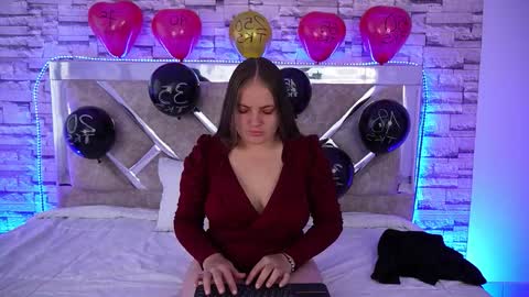 MIA online show from 01.12.26