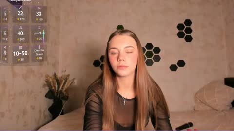 Mia  next stream Thursday 1400 UTC1 Friday 1400 UTC1 online show from 09.14.25