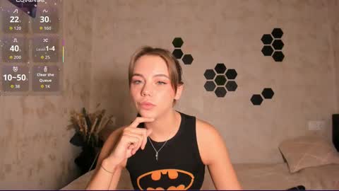 Mia  next stream Thursday 1400 UTC1 Friday 1400 UTC1 online show from 09.16.25