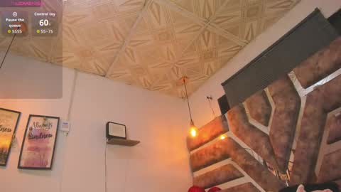 Snapshot of mia_coxx1 chatting on 10.20.25 Mia online show from 10.20.25