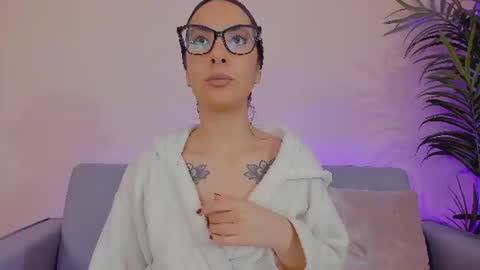 Sarah Luna online show from 07.02.26