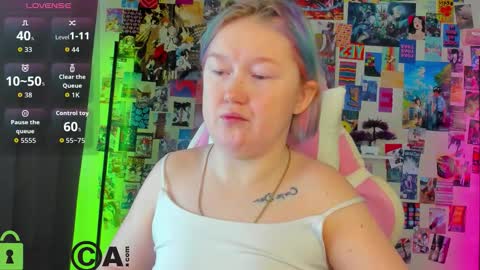 Mia online show from 01.15.26