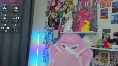 Mia online show from 07.07.26