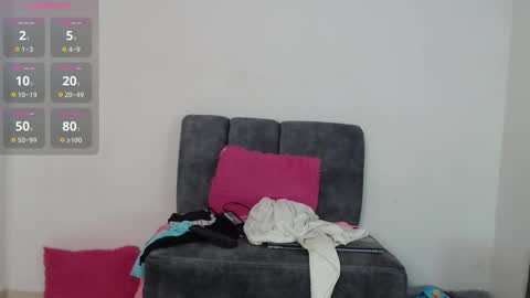 Snapshot of mia_foox29 chatting on 11.09.25 M I A online show from 11.09.25