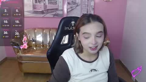 Mia online show from 11.07.25