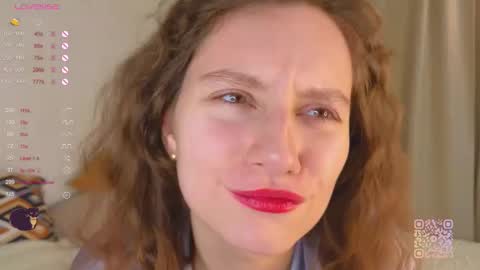 Mia  online show from 10.17.25