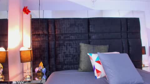 MIA online show from 01.14.25