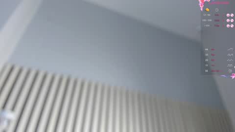 Snapshot of mia_holson chatting on 12.23.24 I am Mia online show from 12.23.24