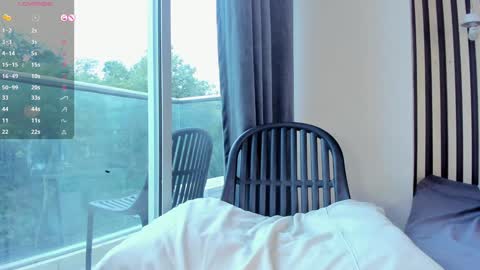 Snapshot of mia_holson chatting on 01.03.25 I am Mia online show from 01.03.25