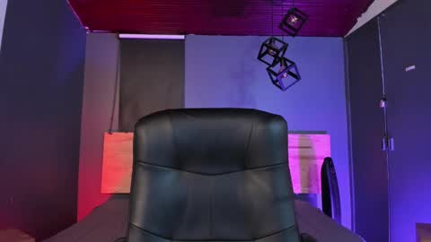 Val  online show from 02.10.25