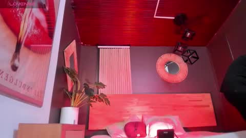 Val  online show from 10.03.25