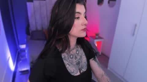 Val  online show from 04.18.26