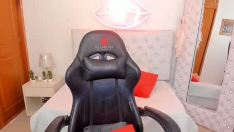    online show from 01.29.25