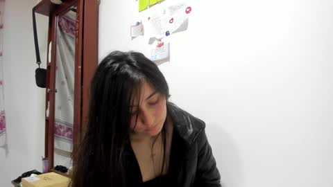 mia kaneee online show from 01.25.25