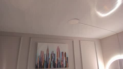 Mia online show from 11.02.25