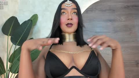 mia_lacy online show from 01.30.25