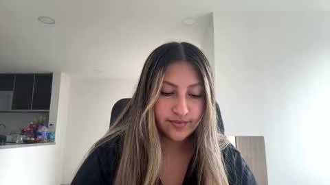 MIA online show from 04.05.26