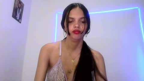 Snapshot of mia_lucy_21 chatting on 09.30.25 mia lucy 21 online show from 09.30.25