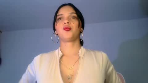 Snapshot of mia_lucy_21 chatting on 06.07.26 mia lucy 21 online show from 06.07.26